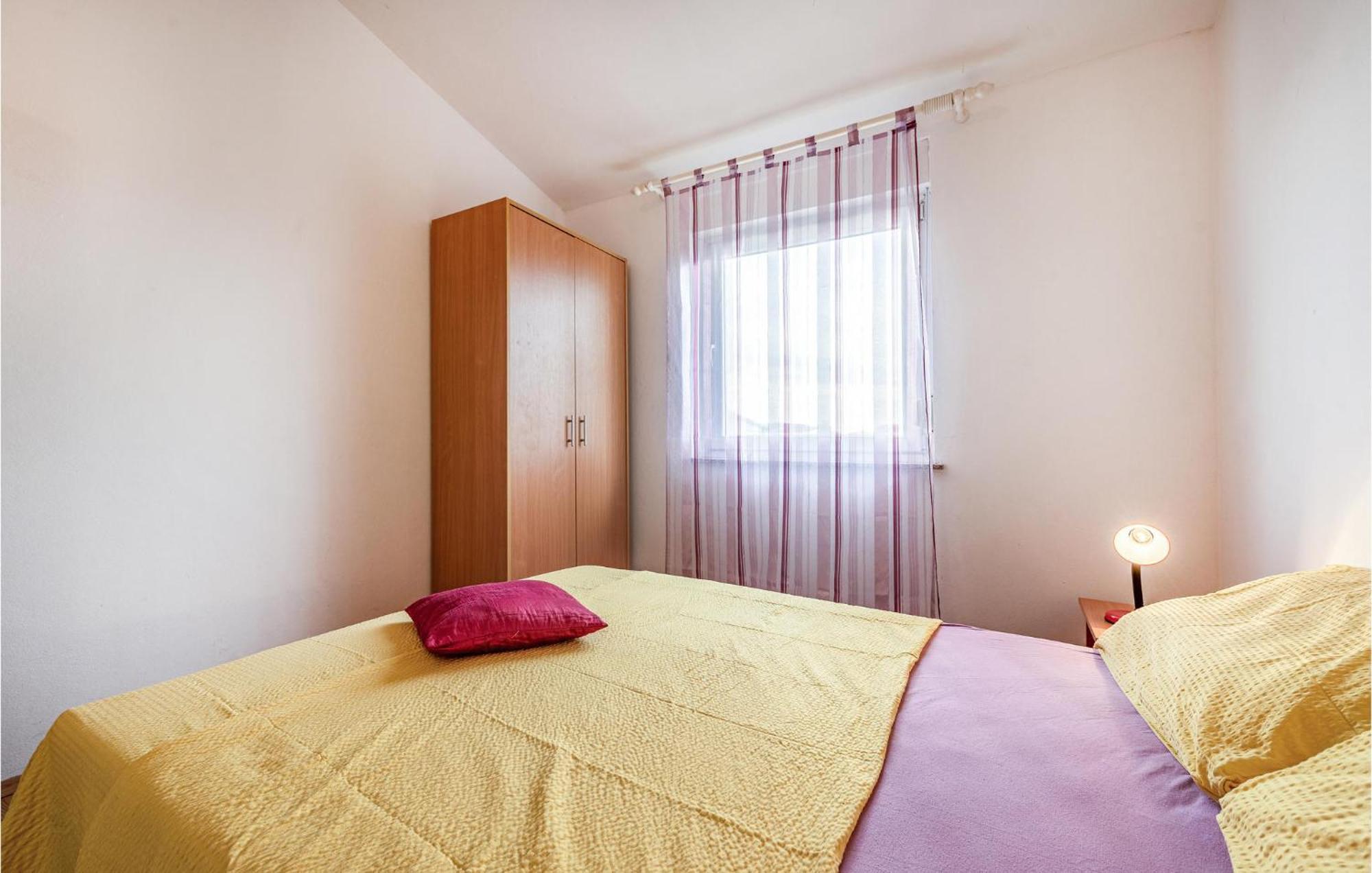Beautiful Apartment In Vir With Wifi Luaran gambar