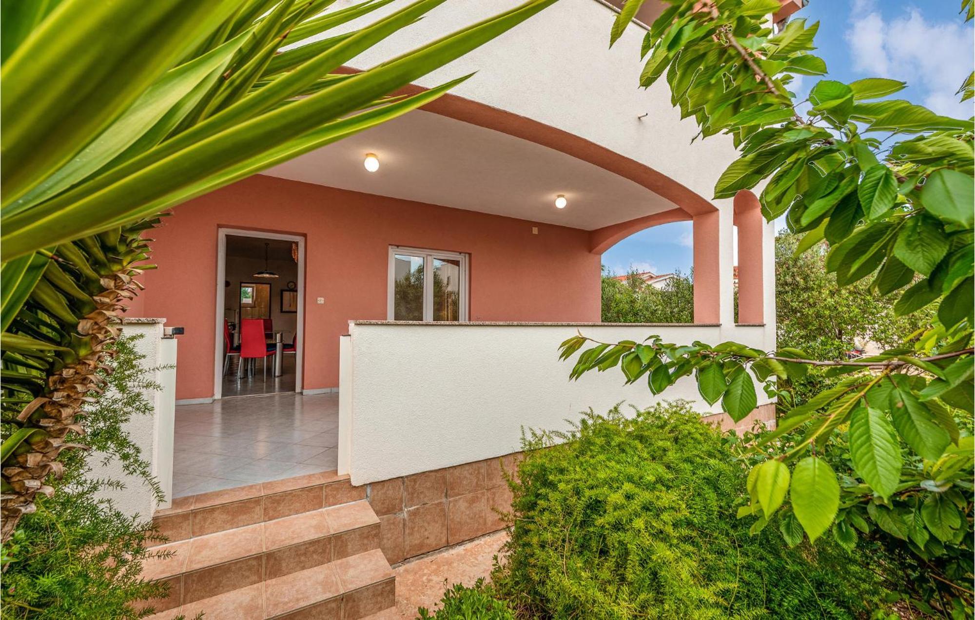 Beautiful Apartment In Vir With Wifi Luaran gambar